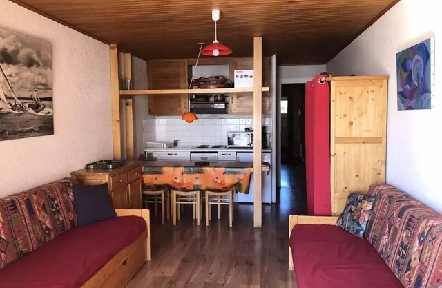 Montana Residence - HIGH STATION HEARING APARTMENT