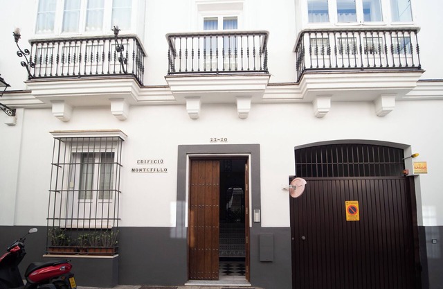 Montefillo Building Apartment