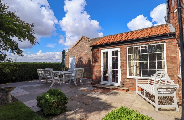 Moon Field Lodge