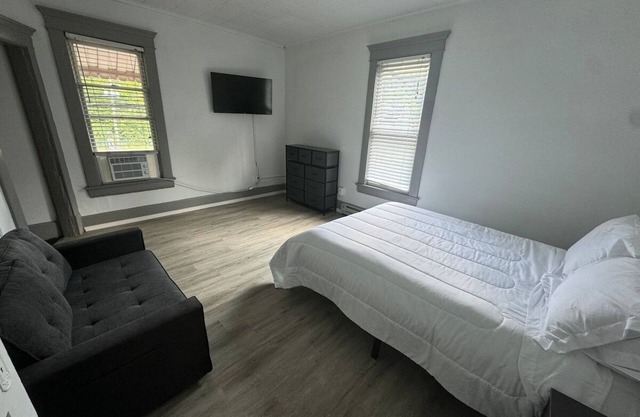Morgantown hideaway Unit 2