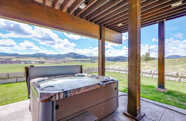 Motorcycle-themed Home in Spearfish w/Hot Tub!