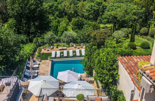 Mougins Luxury Retreats