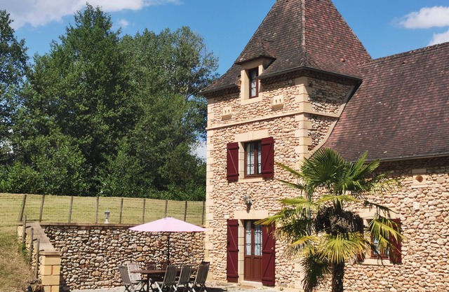 Moulin 8 pers. calm and relaxation assured.