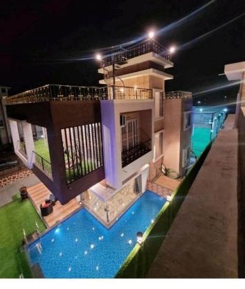 Mount Bungalows-5BHK-Privatepool-PrivateTURF-SLIDE