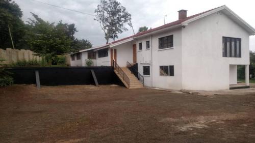 Mount Meru Baraka House