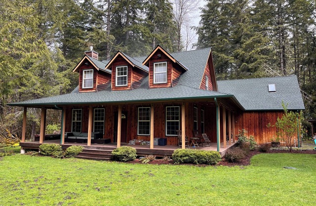 Mountain cabin - fun in all seasons!