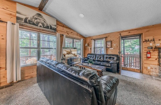 Mountain Family Retreat | Upper Canyon Gem