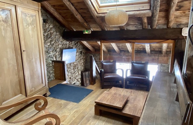 Mountain gîte for up to 13 people in Espousouille