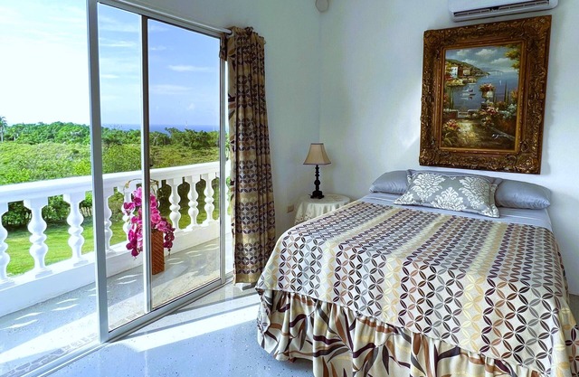 Mountain view suite with balcony, pool, sitting area, & more- close to beach!n