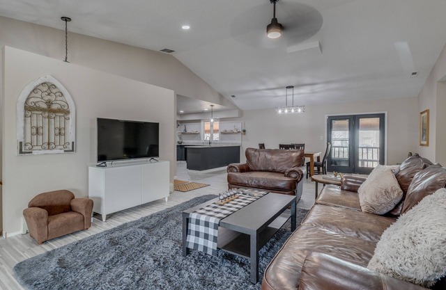 Mountainside Family Friendly, great equipted kitchen,