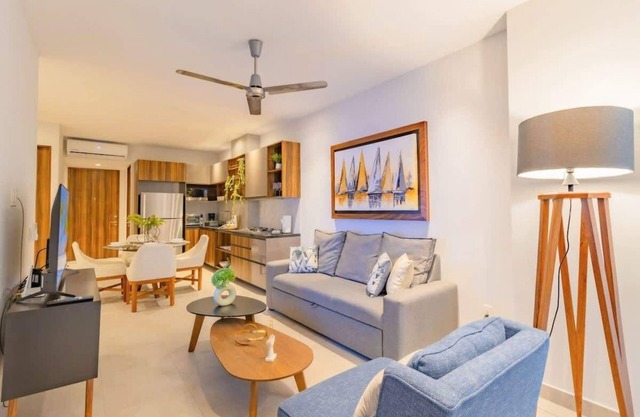 Mountainview Condo in Versalles, Roof Pool!