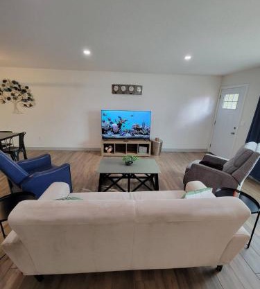 Msg for 5percent off 2Bed1Bath KingQueenBeds NorthPHX