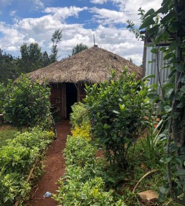 Mukungas Hut