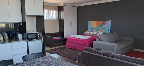 Murray Guest Suite