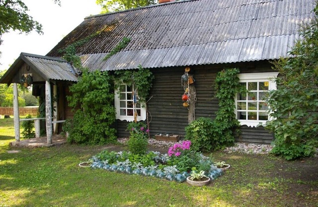 Museum & Guesthouse "Stūrīši"
