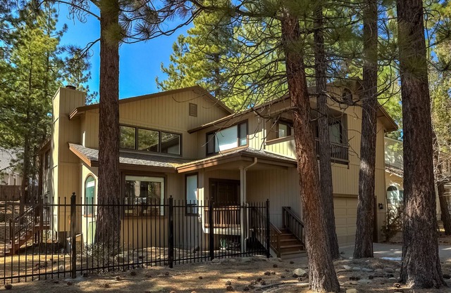 Mystic Pine -30+ day rental