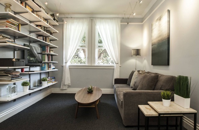 N Beach/Tel Hill 1-Bed, Office Ready