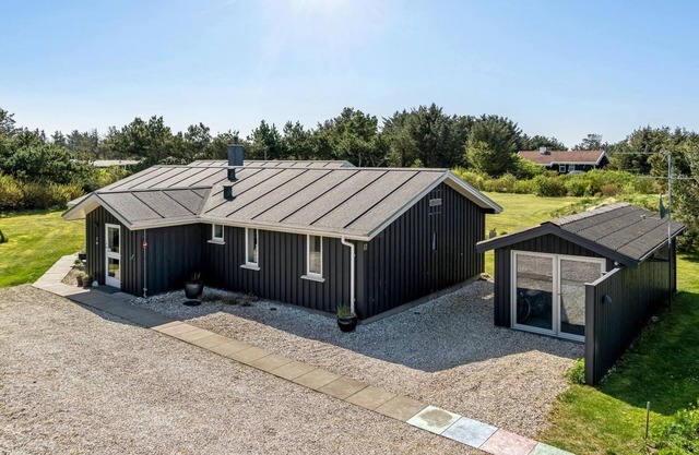 "Nadica" - 400m from the sea by Interhome