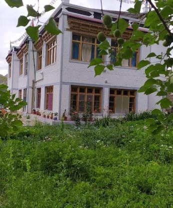 Nakpo Homestay