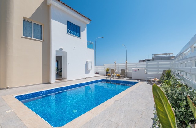 Narcissos Bay View Villa