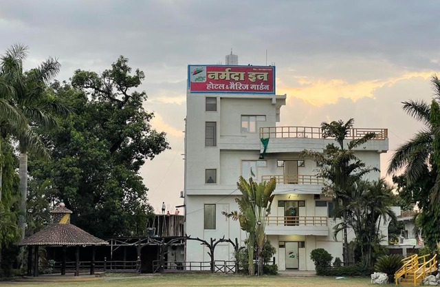 Narmada Inn