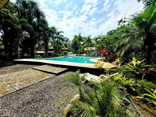 Natural Lodge