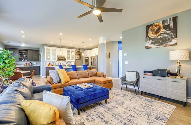 Near Airport & Dtwn Atlanta: Union City Gem!