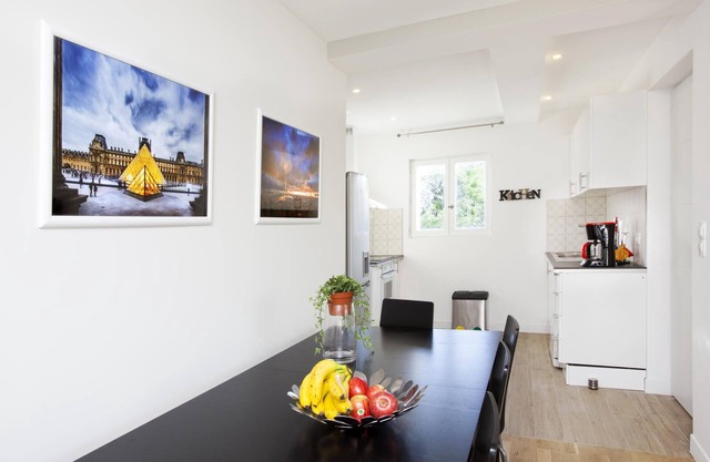 Near Paris - 9bed - 5bath - parking