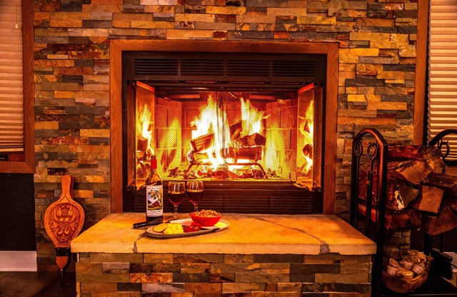 Near Resort, Spa, Golf & Trails! Our cozy townhome is waiting for you!