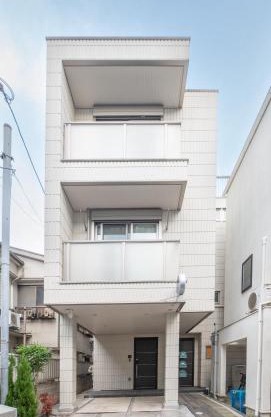 nearest yamate line ebisu walk for 5 min