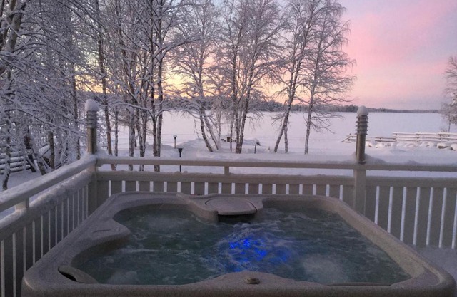 Nellim Holiday Home