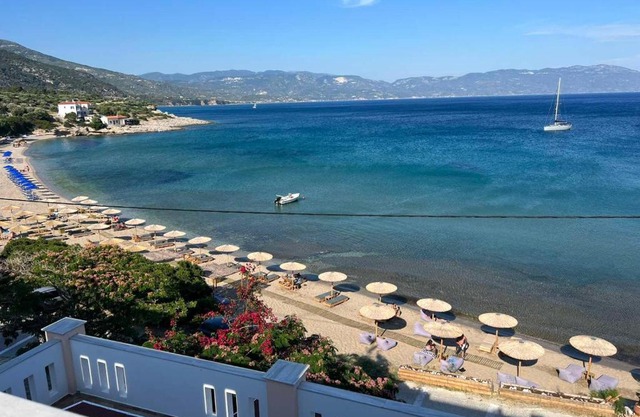 Nereides Seaside Apartments