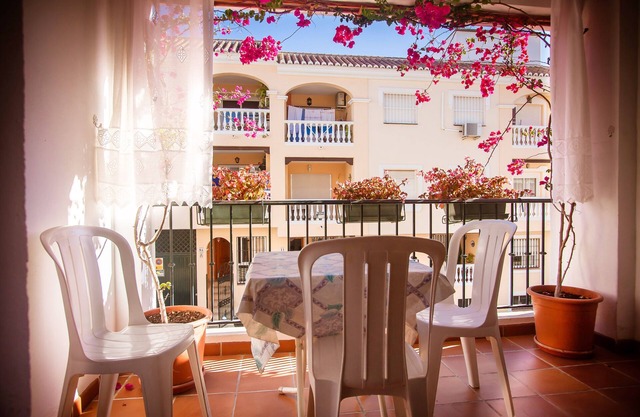 Nerja : 3 Bedroom 2 Bathroom Apartment in Nerja-Malaga