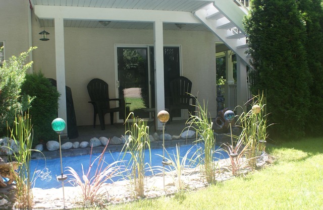 Nesting Ravens B@B . Cozy studio on Private Acreage, safe stay!