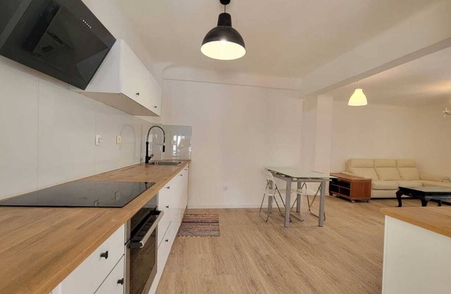 New 3-room apartment with air conditioning
