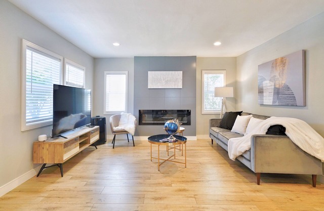 New 3B1B SFH/Redwood City/Atherton/Silicon Vallay
