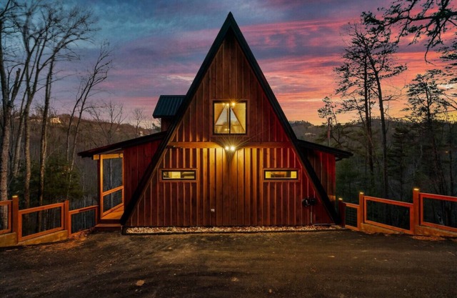 New A-Frame! 7 Mi. to PF/Hot Tub/EV charger/View!