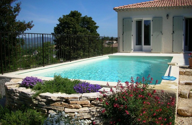 New air-conditioned house, swimming pool, WiFi, exceptional view of the Cévennes.