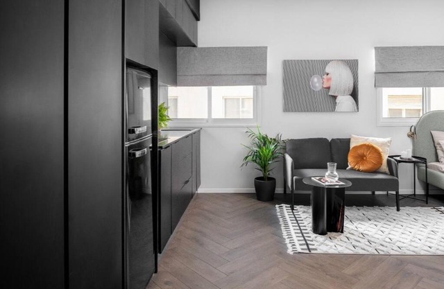 New! Amazing Studio - Best Location!