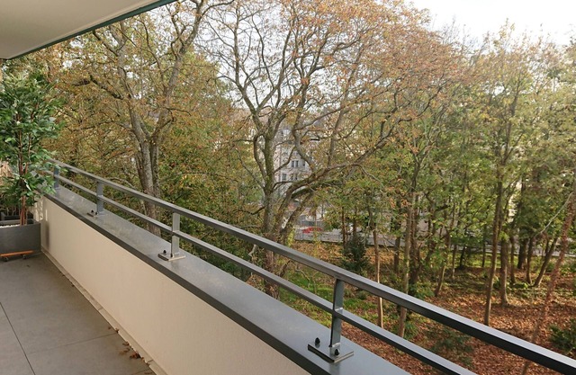 New apartment in lush greenery, near tram