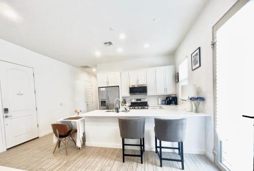 New attached 1Bed 1Bath unit near Mesa PHX airport