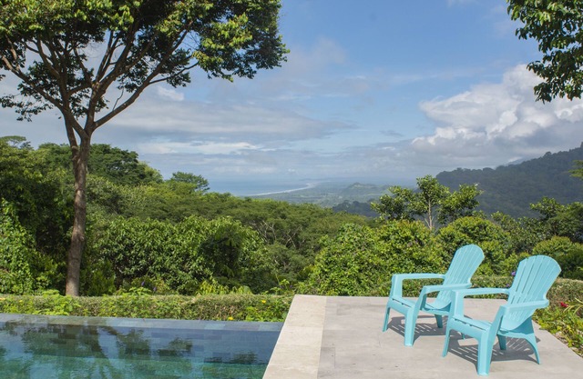 New Casa De Suenos Amazing Ocean & Mountain Views!