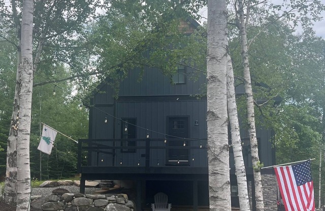 New construction 3 bed home minutes from downtown Rangeley
