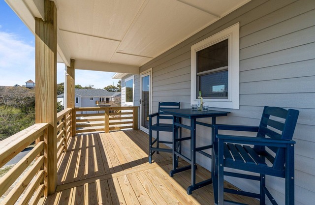 NEW CONSTRUCTION! Water Access, Sound Beach Access, Covered Decks