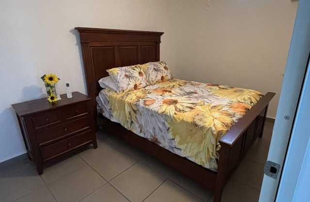 New Cozy 1-bedroom apartment in peaceful Fajardo with WiFi, AC, private entrance