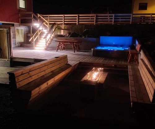 New flat with hot tub - No1