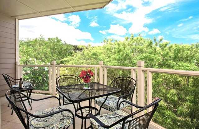 NEW KBM Resorts | Spacious Partial Ocean View 2-Bedroom Honua Kai Collection | Multi Unit Listing | Same Floor | 2 Free Rental Cars! GCH-121/81