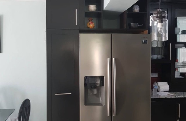 New Kingston Apt at Kensington Court