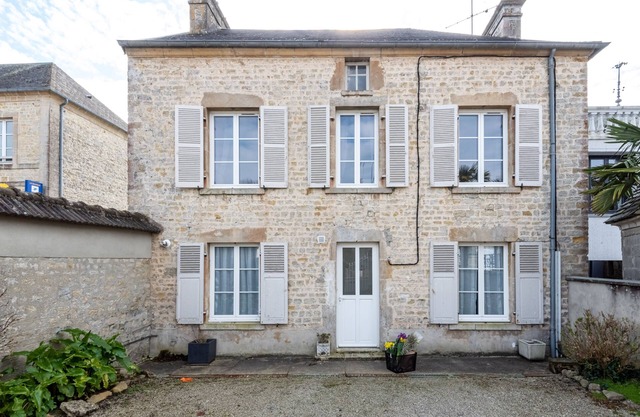 New Liberty - Belle maison en pierre 3 chambres