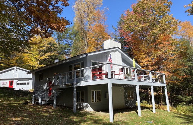 New Listing: 4 BR, 2 bath newly renovated, minutes from Sugarbush/Mad River Glen